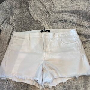 Express Women's White Mid Rise Denim Shorts Size 18